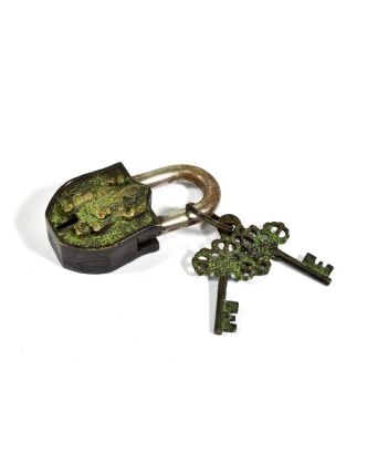 Visiaci zámok, Ganéš, zelená patina mosadz, dva kľúče v tvare dorje, 9cm